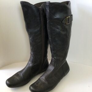 Mootsies Tootsies Dark Brown High Fashion Boots Full Zipper Size 9M